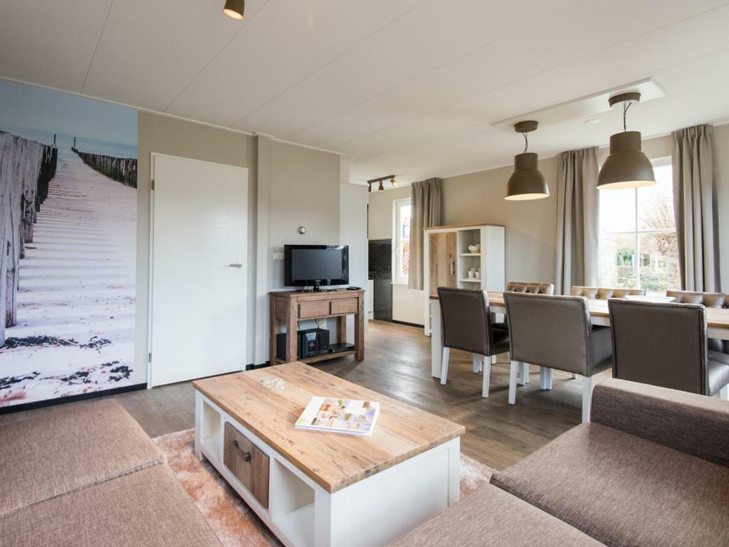 Landal Villapark Livingstone Бур Хамстед Екстериор снимка